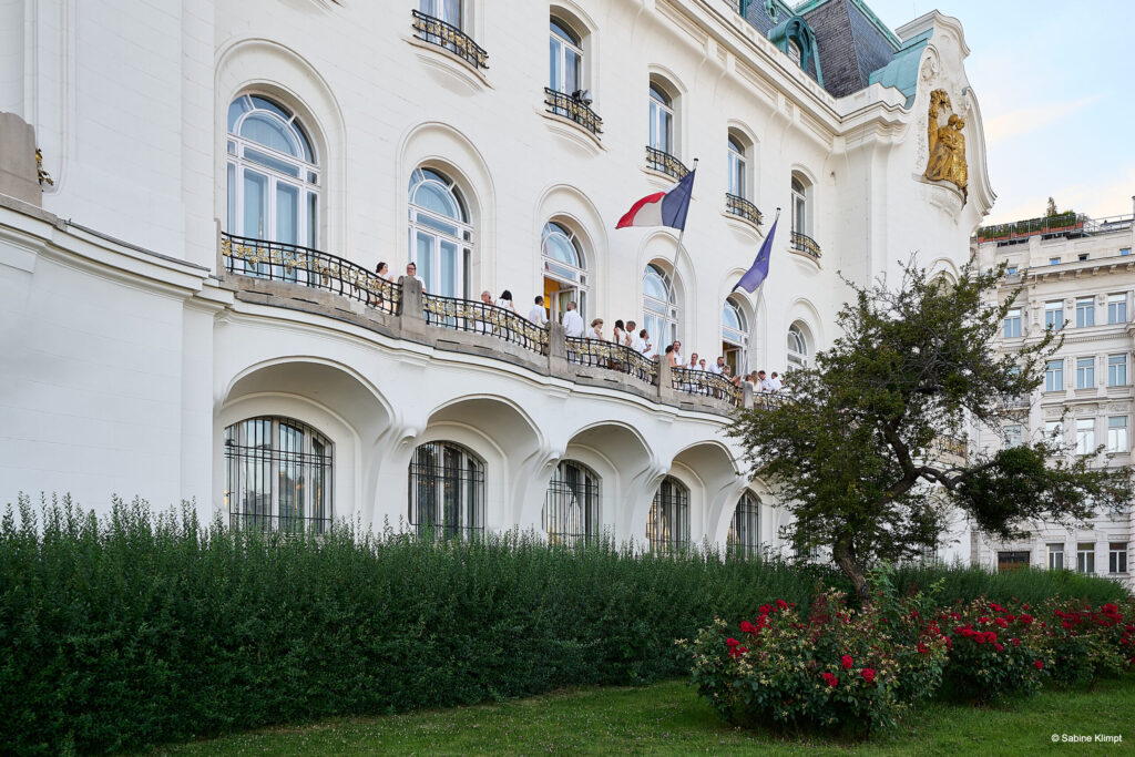 Soir&eacute;e en Blanc der CCFA @ Franz&ouml;sische Botschaft (24.06.2026) &ndash; Foto 202