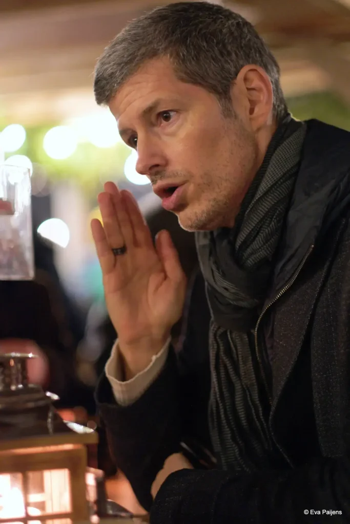 Punschabend mit der Cr&ecirc;perie Mobile @ Weihnachtsmarkt am Karlsplatz (10.12.2025) &ndash; Foto 45