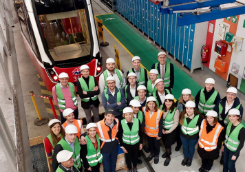 Führung durch ALSTOM Wien mit Site Director Simon Garnier (19.4.2023)