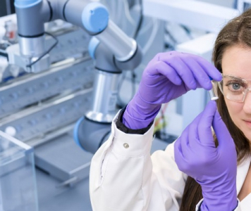 SANOFI – INTERVIEW MIT MARKUS ISENMANN : Österreich als KI- & Innovationsschmiede